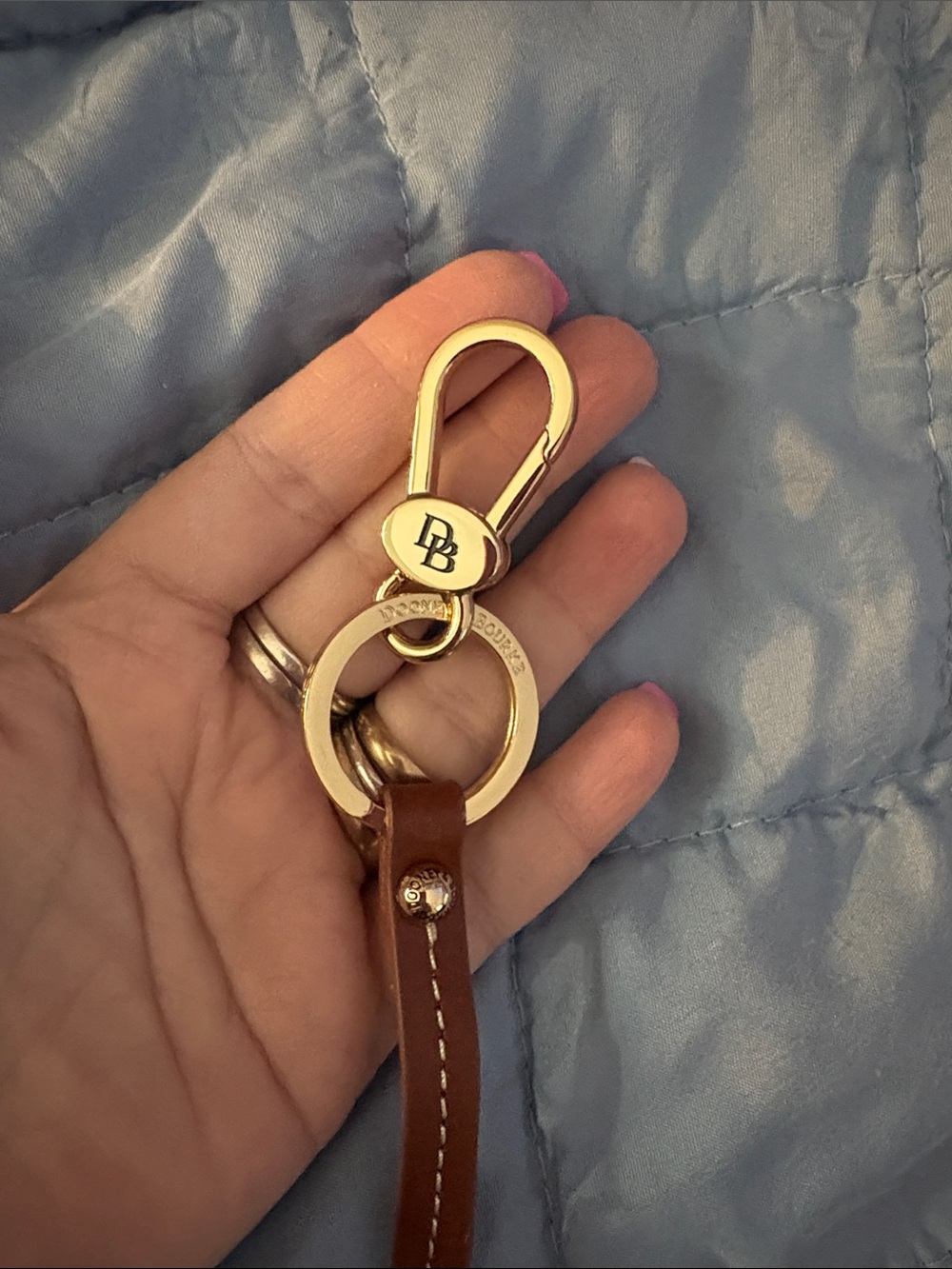 Dooney & Bourke Brown Leather Keychain with Gold Hardware new - Picture 2 of 7